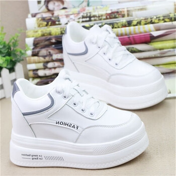 泊成筱厚底内增高4cm小白鞋女2024秋冬新款加棉百搭坡跟休闲鞋学生白