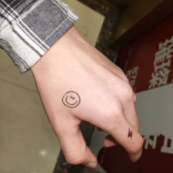 桑雀可爱笑脸纹身贴防水小清新男女黑白小图案同款虎口逼真贴纸笑脸款