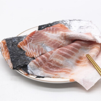 三文鱼边角料宠物五斤装三文鱼边角料风干鱼皮自制狗粮狗零食冰鲜