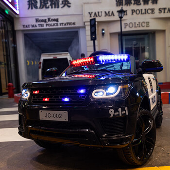 迪卡童儿童电动车四轮四驱汽车男女小孩带遥控玩具车可坐人宝宝警车