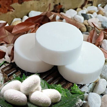 牛奶蚕丝除螨皂白皙补水控油洗脸手工皂精油皂沐浴香皂5盒牛奶蚕丝皂