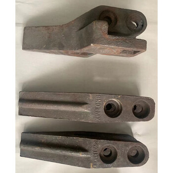 适用于临工徐工50953956955装载机铲齿中齿铲尖边齿铲车斗齿耐磨临工