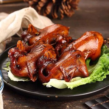 晨臻 酱鹌鹑网红卤味熟食小吃零食肉食类食品卤肉下酒菜卤菜即食 超值