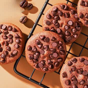 包装网红追剧休闲小零食代餐糕点整箱【推荐】 巧克力豆曲奇饼干30包