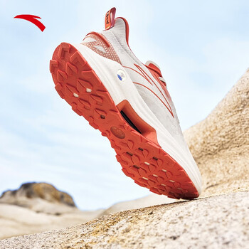 安踏(anta)奥运冠军跑鞋 创跑3代氮科技跑步鞋防泼水保暖防滑运动鞋男