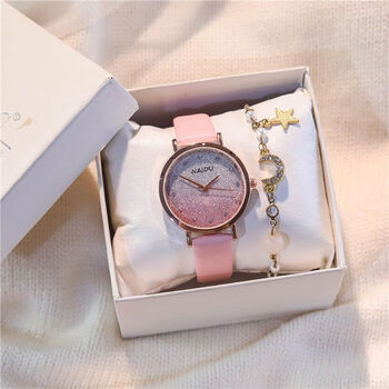 豫见美农渐变星空流沙手表少女简约气质复古中学生网红ins风小众表