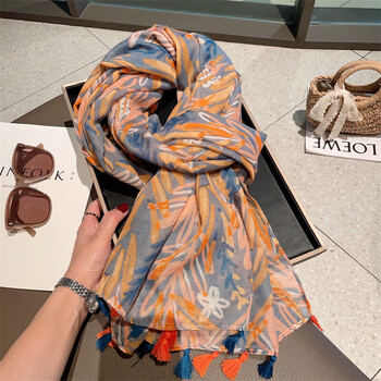 弗玛恩高档品质橘黄树叶丝巾女春夏季海边旅游拍照防晒披肩秋天薄款