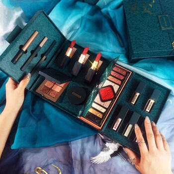 花西花彩妆礼盒套装化妆品全套装口圣诞节礼物女学生党素颜彩妆一套