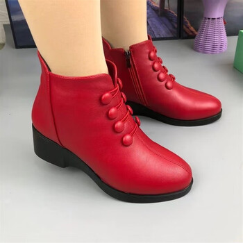 公主冬季新款真皮坡跟平底防滑妈妈鞋短靴中年加绒保暖女鞋 红色单里