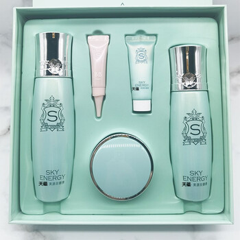 missface 天蕴化妆品舒缓润颜红参滋养蜂胶倍润礼盒保湿水乳霜洁容霜