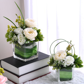 白色两件套 花瓶 花艺