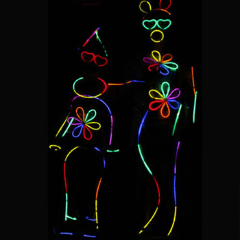 定制荧光棒儿童100支七彩玩具莹光棒跳舞衣服夜光银光棒发光手环100根