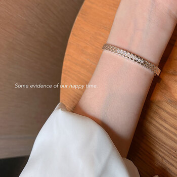 爵倾轻奢足银手表链手镯镶嵌石时尚手饰饰品女椭圆镯子送女友生日礼物