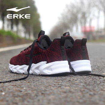 偏大一码网面透气鸿星尔克男鞋跑步鞋春季新款运动鞋男透气休闲鞋红星