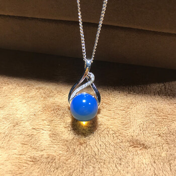 朴春 10mm多米尼加蓝珀项链吊坠女 3a净水琥珀天空蓝18k金镶钻 10mm