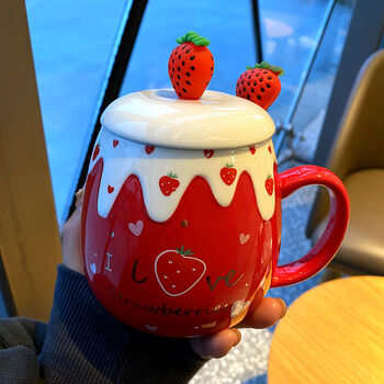 可爱陶瓷杯子少女心带盖勺马克杯草莓大容量创意家用早餐燕麦杯子草莓