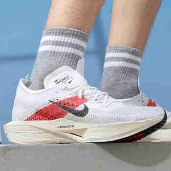 耐克（NIKE）男鞋2023冬季新款ZOOMX VAPORFLY NEXT跑步鞋FD6556 FD6556-100 40