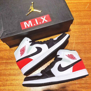 air1mid小union黑白红拼接男女同款中帮篮球鞋aj白红拼接36