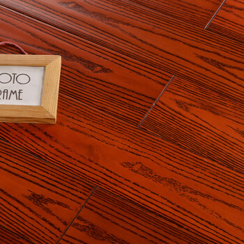 纯实木地板厂家天然原木橡木色卧室木质地板锁扣地热家用深红色亮光