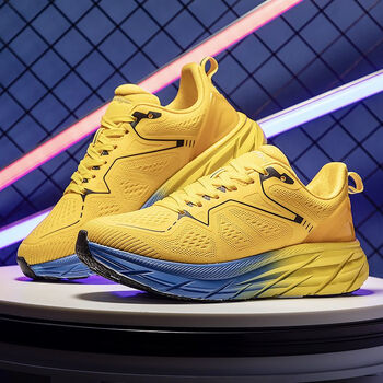 sknw户外特工hk缓震透气r11运动鞋r2云轻跑步鞋女跳绳鞋跳操健身男鞋