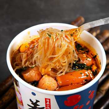 网红潮小妹关东煮桶装速食酸辣粉即食丸子自助火锅一箱粉丝麻辣烫关东