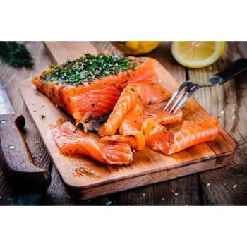 芬氏俄罗斯熏鱼俄式特产风味鱼干进口大马哈鱼零食品下酒菜即食三文鱼