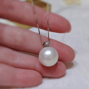 白珍珠吊坠 王妃款18金 钻石 送妈妈老婆单颗正圆强光 18k金4分钻戴妃