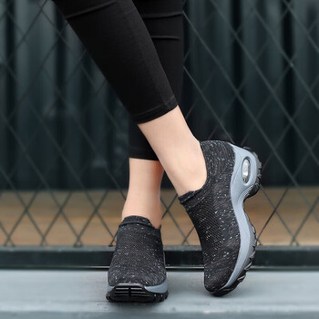 中年妈妈鞋运动鞋防滑休闲鞋女款松糕底女鞋增高鞋软底广场舞闰月黑色