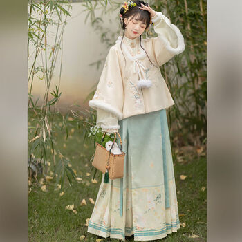 朝歌啾啾兔汉服女刺绣明制合领披袄款拜年服 三件套外衣 里衣 马面裙