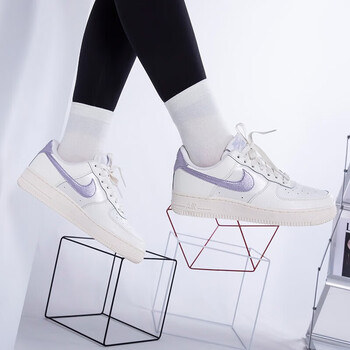 耐克nike女鞋airforce107新款白紫色af1空军一号运动休闲板鞋dv