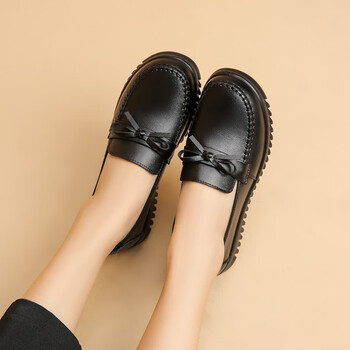 他程百丽百丽妈妈鞋牛皮软底单鞋舒适平底休闲中年工作中老年人春款