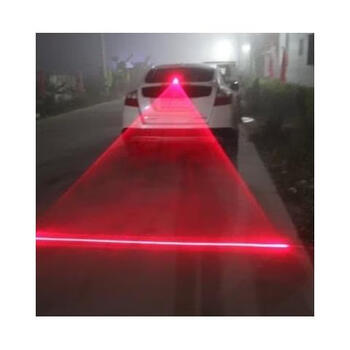 山头林村汽车用防追尾激光雾灯车载led改装投影灯尾射灯防撞警示灯