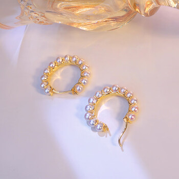 伟德bv1946官网-乐坛顶流的红毯选择戴比尔斯集团天然钻石尽显璀璨