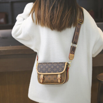 小众设计感潮牌小挎包包女2025新款洋气今年流行