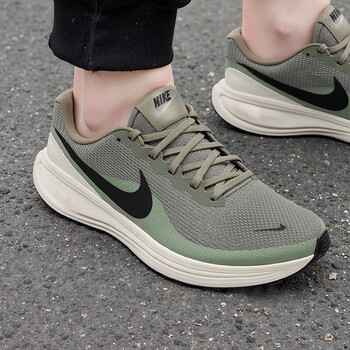 Nike Air Force 1 с 1982 года является классикой ср