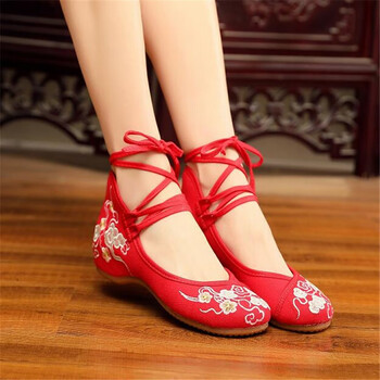 老北京布鞋民族汉服舞蹈新娘鞋搭配绣花鞋女新款中国风复古素雅软底小