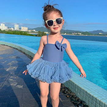 wisben 2--8岁小孩子穿的女童泳衣连体儿童游泳衣女孩超萌可爱宝宝女