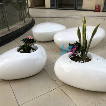 公共场所座椅玻璃钢水滴造型商场大堂等候休息椅美陈休闲椅坐凳 白色