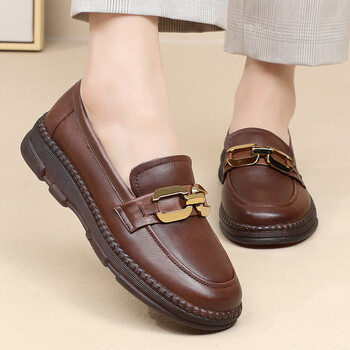 皮鞋女中年妈妈舒适牛筋底单鞋真皮软底中老年女鞋平底大码乐福鞋 棕