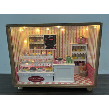 diy小屋手工制拼装升级版恶作剧之吻蛋糕店模型迷你房子玩具模型团购