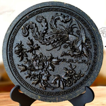 普洱茶生茶饼进宝茶雕摆件云南茶叶压制24cm茶马福工艺礼品茶凤舞九天