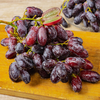 媚调 *智利美人指红提2斤甜手指提子无籽葡萄新鲜时令水果顺丰空运