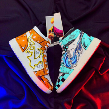 动漫联名aj高帮男鞋皮卡丘新款空军一号小火龙韩版鸳鸯鞋运动休闲潮鞋