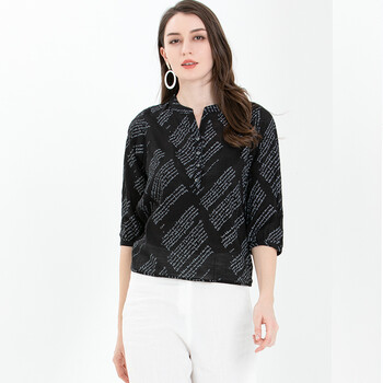 唐朱迪女装2022春季新品时尚印花宽松休闲七分袖套头薄款衬衫上衣