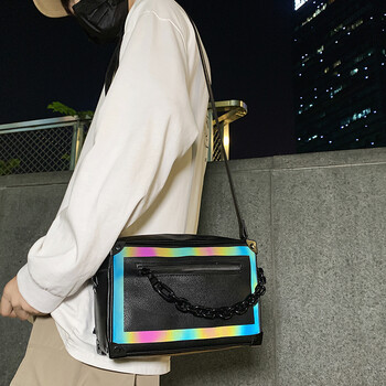 布燃 潮牌斜挎包女街头彩虹反光蹦迪包盒子包日系酷设计感链条百搭单
