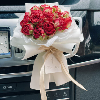 车载装饰迷你精致干花花束汽车出风口玫瑰花朵饰品结婚伴手礼情人节车