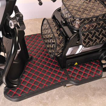 艾美达金彭万仕达新日大安三连坐脚踏电动三轮车脚垫简梓黑方格红线