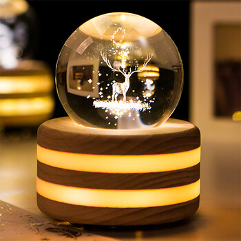 九可双层旋转水晶球木质八音盒音乐盒礼盒发光夜灯3d内雕送女友老婆