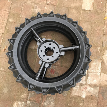 定制适用久保田插秧机配件spv高速柴油后轮胎橡胶驱动行走轮 spu前轮