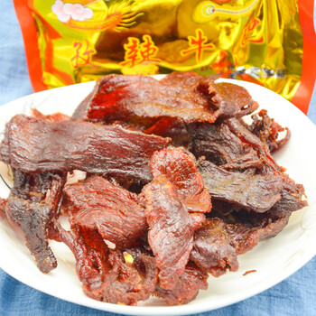 广西灵山特产小吃武利牛巴干牛肉熟食腊味丁香麻辣味休闲零食 韦四牛